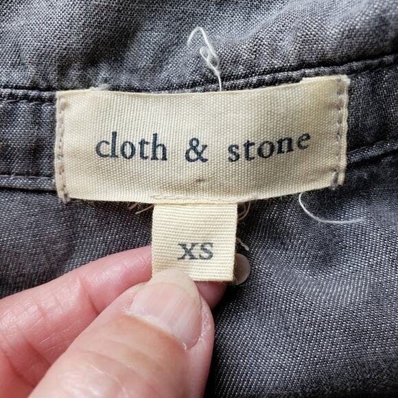 Cloth & Stone Gray Split V Neck Tencel Tunic Top XS - Picture 11 of 11